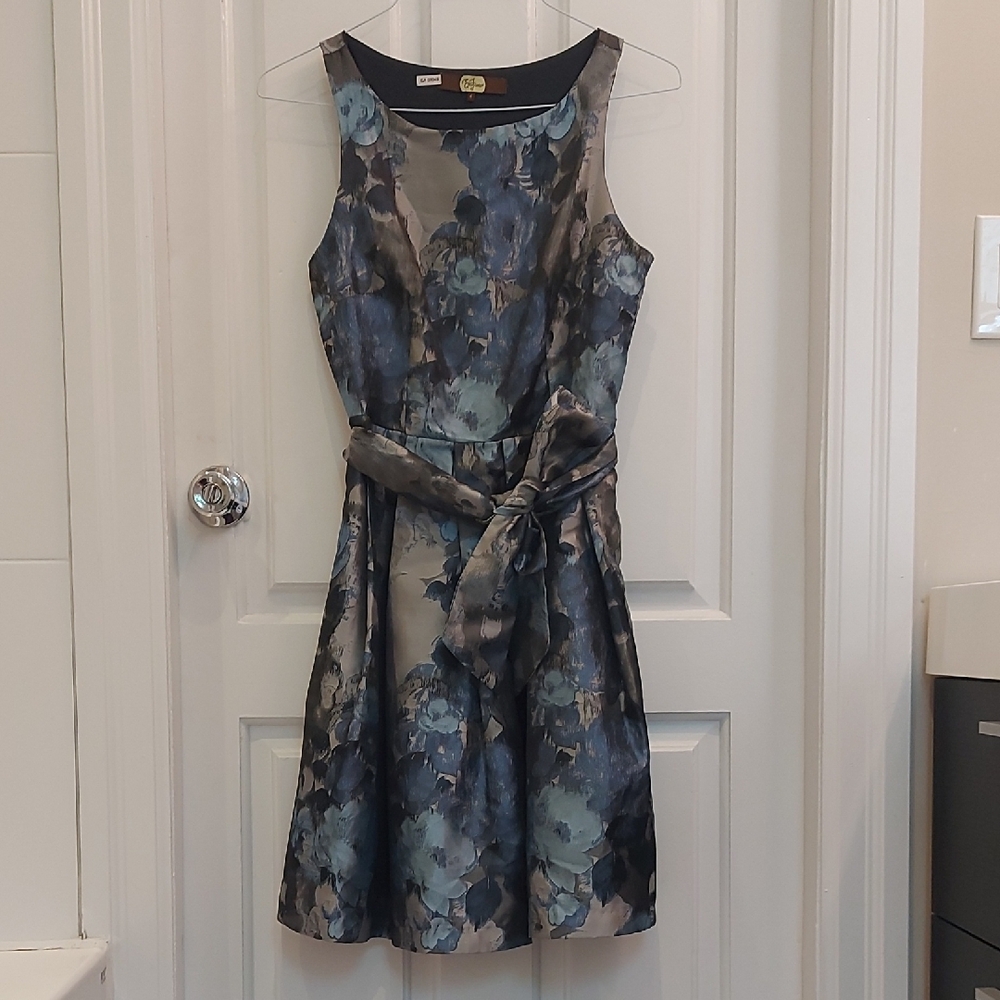 Eva Franco Navy and Silver Floral Midi Dress
